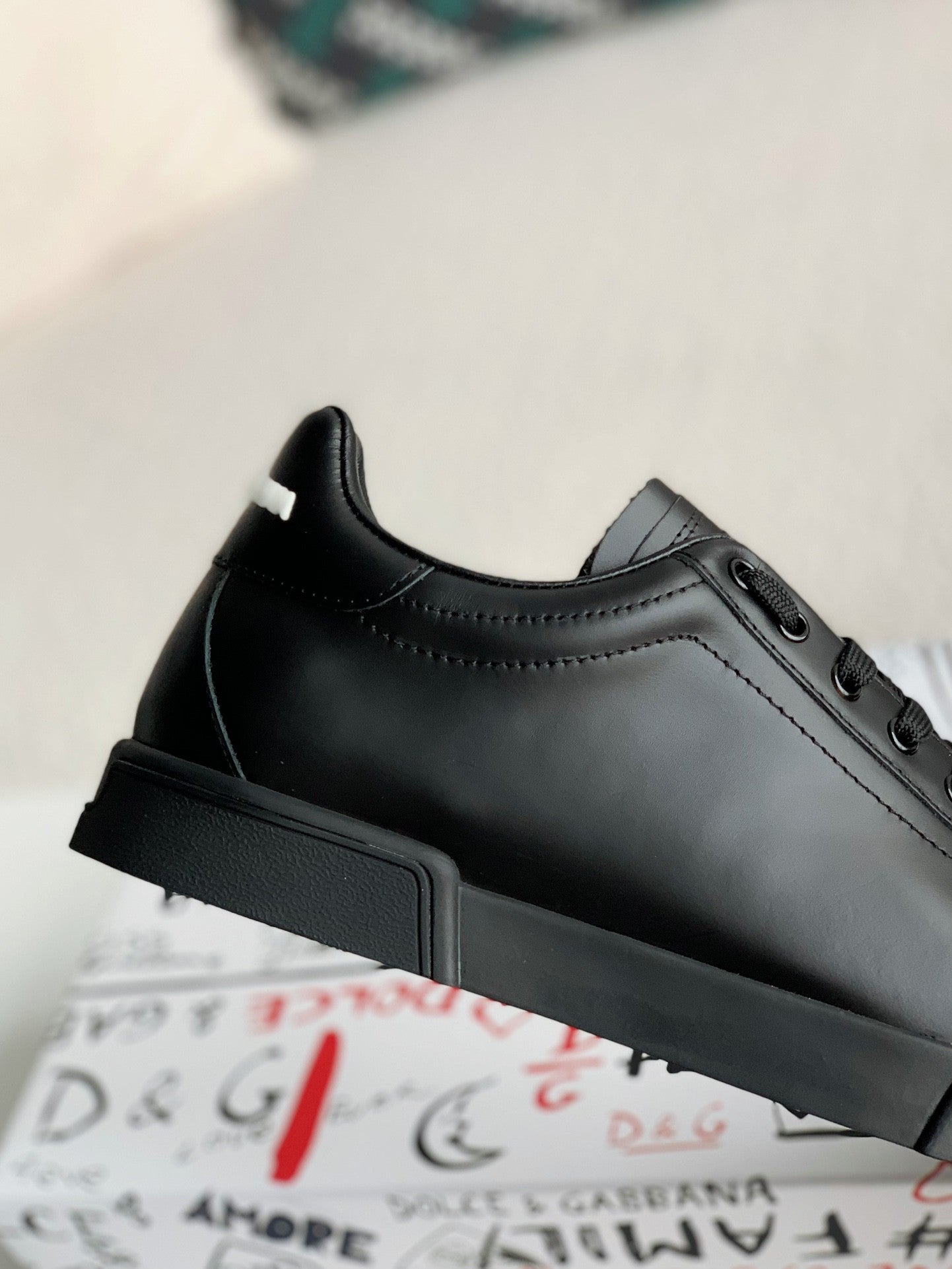 D&G SNEAKER